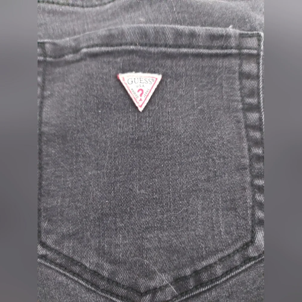 Guess jeans and shirt - Picture 8 of 15